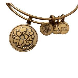 ALEX AND ANI Women’s Gold Tone MOM Charm Expandable Wire Bangle Bracelet